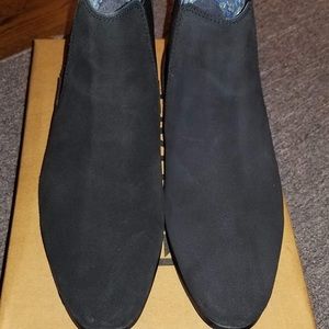 Chelsea men boots size 9.5